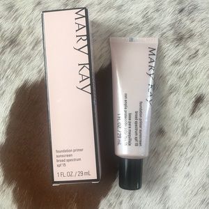 Mary Kay foundation primer spf 15